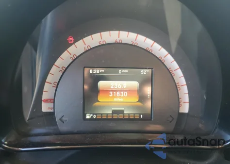 2016 Smart Fortwo z USA, uszkodzony, nr VIN WMEFJ5DA3GK066971